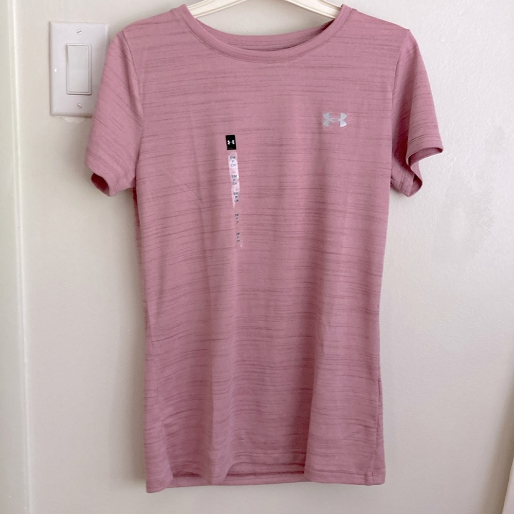 Under armor workout t shirt pink size small